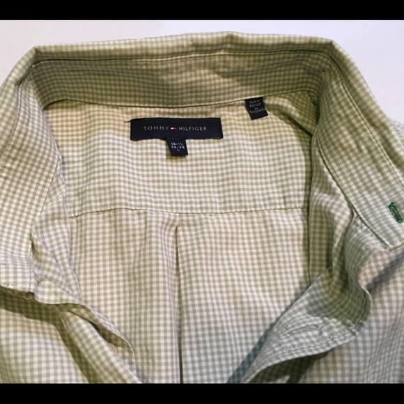 Tommy Hilfiger Men’s Long Sleeves - Picture 5 of 5